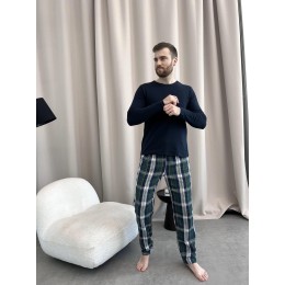 Домашня піжама для чоловіків COSY із фланелі (штани+лонгслів темно синій) в клітину синьо-зелені