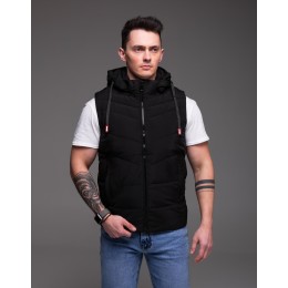 Утеплена жилетка з капюшоном matte black Утеплена жилетка з капюшоном matte black