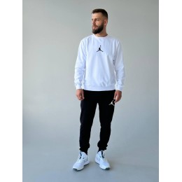 Cпортивний костюм білий
